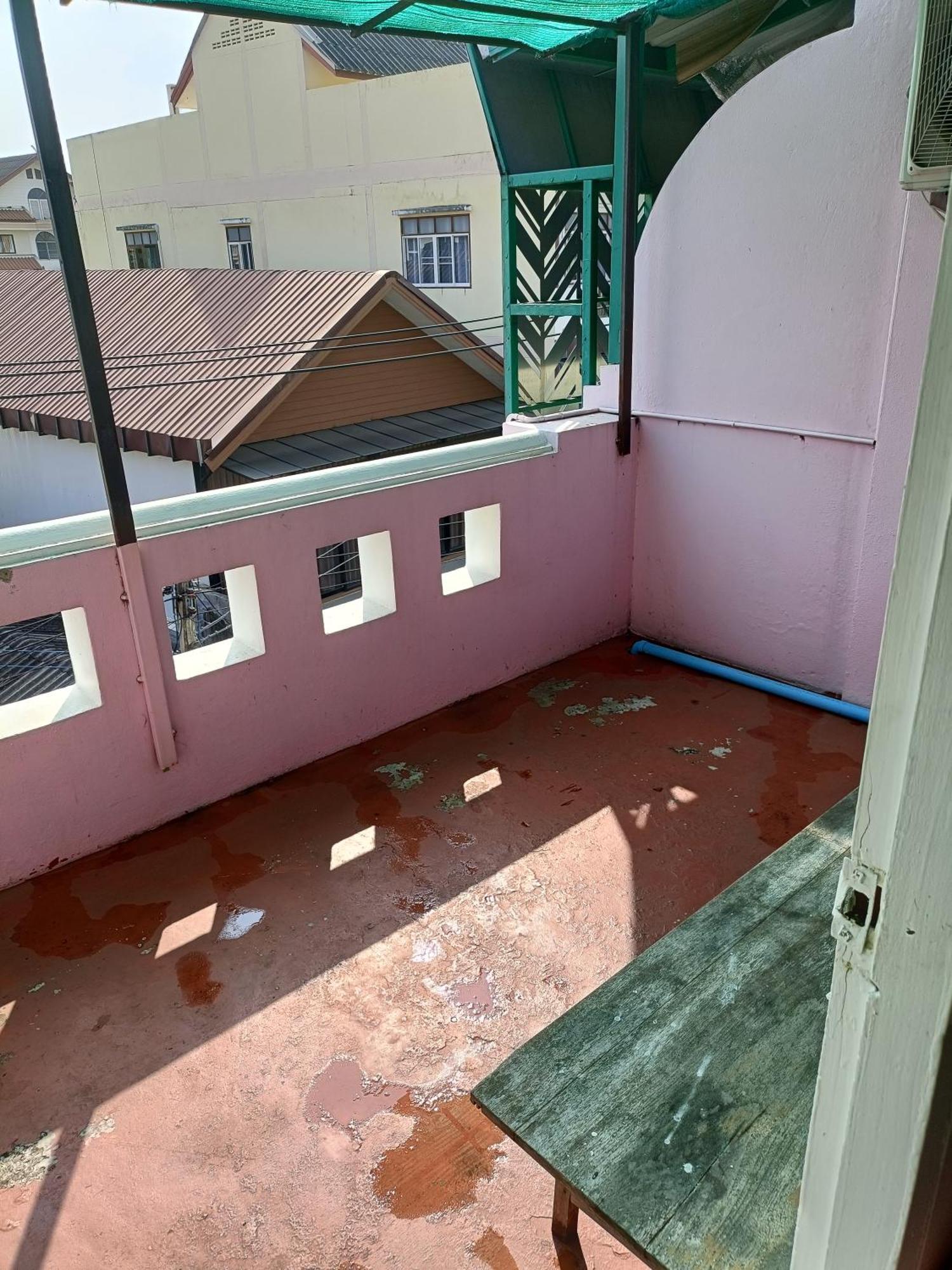 Better House 佰特客栈 Aparthotel Chiang Mai Esterno foto